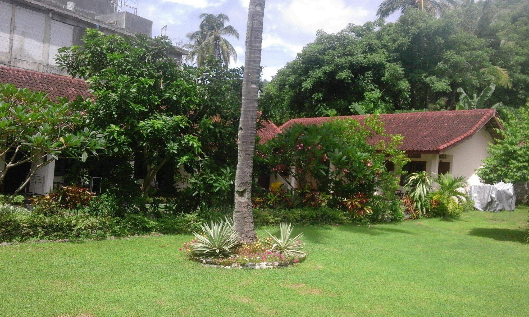 Indah Homestay And Cooking Classes Senggigi Exterior photo